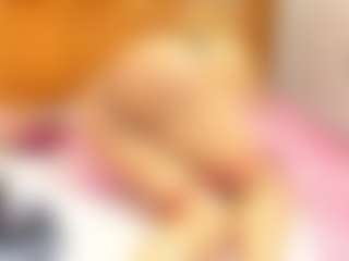 Live cam show with Esperanza Miller - Athletic Middle Aged on AdultVida.com