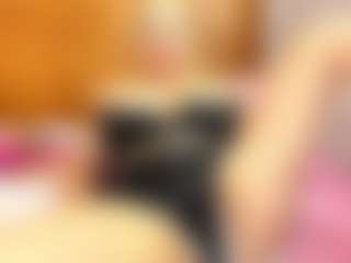 Live cam show with Esperanza Miller - Middle Aged on Camsoda