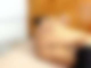 Live cam show with Esperanza Miller - Smoking on Dolls Live