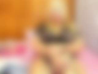 Live cam show with Esperanza Miller - Thong on Milf Play