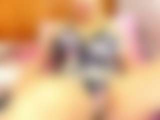 Live cam show with Esperanza Miller - BBW Middle Aged on Dare Cams