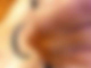 Live cam show with Esperanza Miller - Tease MILF on CamClone