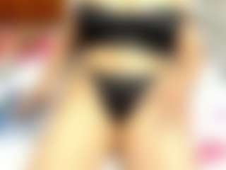 Live cam show with Esperanza Miller - Shaved Pussy Mature on Camsoda