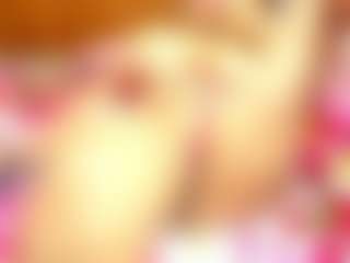 Live cam show with Esperanza Miller - Blonde Hair Middle Aged on Camsoda