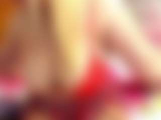 Live cam show with Esperanza Miller - Smoking on Mixed Magazine Live