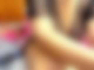 Esperanza Miller MILF webcam performer live streaming