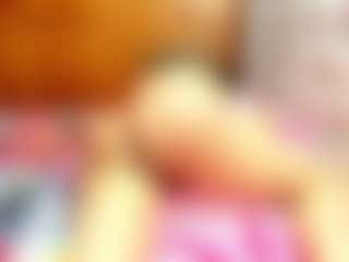 Live cam show with Esperanza Miller - Bedroom Mature on xxxlivecams.org
