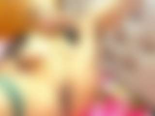 Live cam show with Esperanza Miller - Bedroom Mature on live.xheat.ai