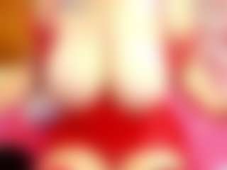 Live cam show with Esperanza Miller - Blonde Hair MILF on Camsoda