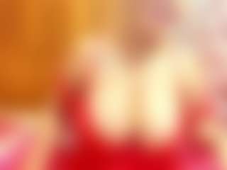Live cam show with Esperanza Miller - Lush Blonde Hair on Camsoda