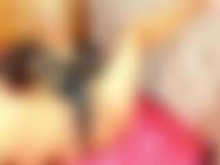 Live cam show with Esperanza Miller - Middle Aged on Camsoda