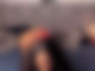 Live cam show with nickytouse - Belly on CamwithHer
