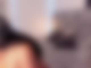 Live cam show with nickytouse - Fingers on CamClone