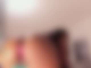 Live cam show with nickytouse - Spanish MILF on crypto-cams | colombia