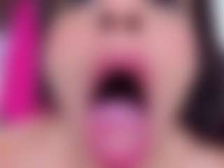 Selenawilliams's Live Sex Cam Show