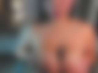MartinaBianchi's Live Sex Cam Show