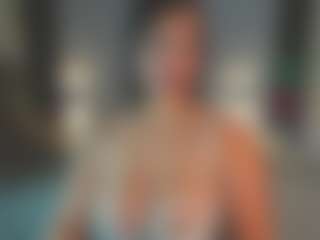 Live cam show with MartinaBianchi - Erotic Dance on AdultVida.com