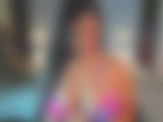 Live cam show with MartinaBianchi - Wet on SpunkLive