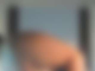 MartinaBianchi's Live Sex Cam Show