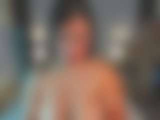 MartinaBianchi's Live Sex Cam Show