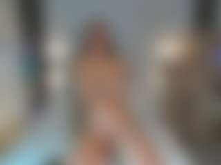 MartinaBianchi's Live Sex Cam Show