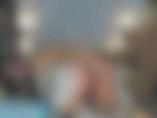 MartinaBianchi's Live Sex Cam Show