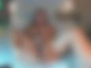 MartinaBianchi's Live Sex Cam Show