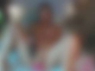 MartinaBianchi's Live Sex Cam Show