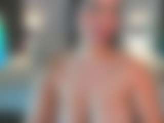 MartinaBianchi's Live Sex Cam Show