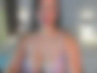 MartinaBianchi's Live Sex Cam Show