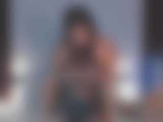 Live cam show with MartinaBianchi - Double Penetration on CamClone