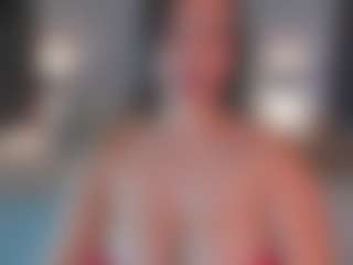 MartinaBianchi's Live Sex Cam Show