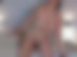 MartinaBianchi's Live Sex Cam Show