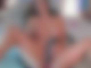 Live cam show with MartinaBianchi - Double Penetration on Camming Site
