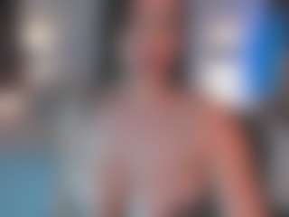 MartinaBianchi's Live Sex Cam Show