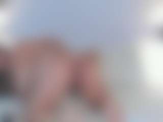 Live cam show with MartinaBianchi - Drinking on Stripli.com