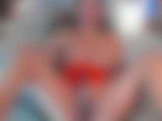 Live cam show with MartinaBianchi - Double Penetration on madthumbs