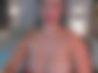 MartinaBianchi's Live Sex Cam Show