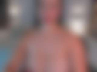 MartinaBianchi's Live Sex Cam Show