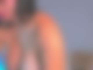 MartinaBianchi's Live Sex Cam Show