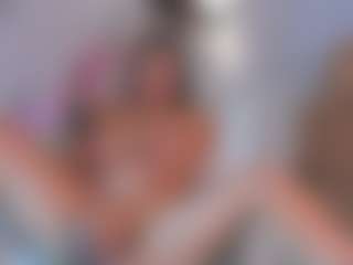 MartinaBianchi's Live Sex Cam Show