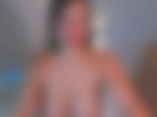 MartinaBianchi's Live Sex Cam Show