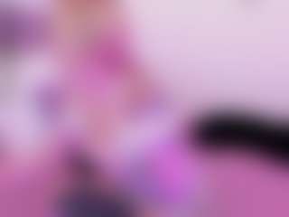 Live cam show with Miia-rose - Dirty Talk on AdultVida.com