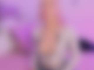Live cam show with Miia-rose - Butt Plug on realtime-chat