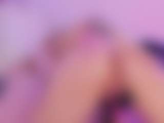 Mia's Live Sex Cam Show