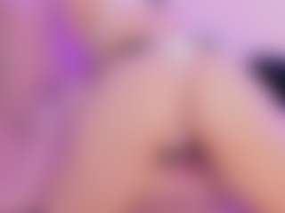Mia's Live Sex Cam Show