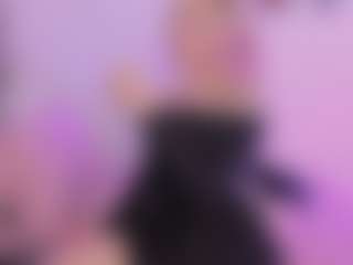 Mia's Live Sex Cam Show