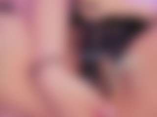 Mia's Live Sex Cam Show