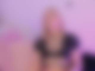 Mia's Live Sex Cam Show