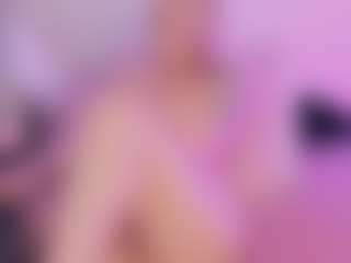 Mia's Live Sex Cam Show